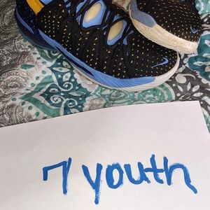 Nike Black and Blue Sneakers Breathable Slip-On Design